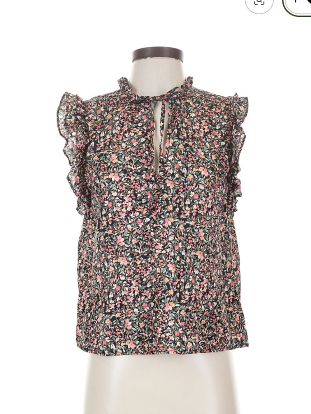 BB Dakota Black Floral Ruffle Sleeve Camisole